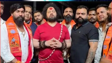 हिंदू नेता ठाकुर पर एफआईआर, कालीचरण महाराज बोले मुकदमा वापस नहीं हुआ तो होगा बड़ा आंदोलन