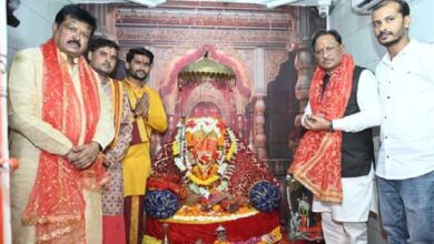 मुख्यमंत्री साय ने चंदखुरी में माता कौशल्या व भगवान श्रीराम के किए दर्शन, प्रदेश की सुख-समृद्धि की कामना की मुख्यमंत्री साय ने चंदखुरी में माता कौशल्या व भगवान श्रीराम के किए दर्शन, प्रदेश की सुख-समृद्धि की कामना की