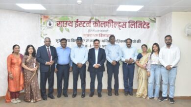 एसईसीएल मुख्यालय के 3 कर्मियों को सेवानिवृत्ति पर भावभीनी विदाई दी गयी