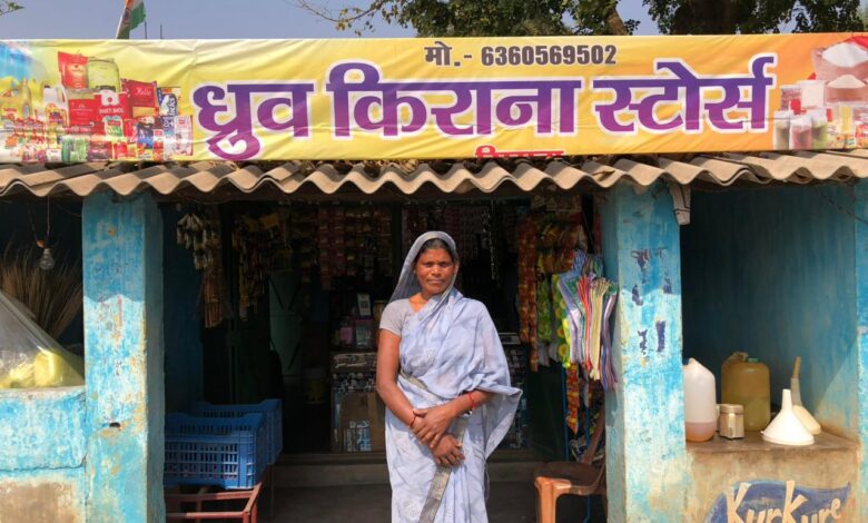 स्व-सहायता समूह की शक्ति- पूनम देवी की आत्मनिर्भरता की कहानी, अब लखपति दीदी के रूप में बना रहीं नई पहचान