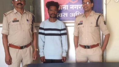 धारदार हथियार लेकर लोगों को डरा-धमका रहा एक आरोपित गिरफ्तार