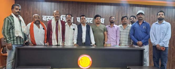 सर्व नाई समाज ने सर्व सेन समाज के वोटिंग प्रक्रिया किया बहिष्कार