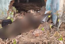 अनूपपुर में खंडहरनुमा मकान से युवती की सड़ी-गली लाश बरामद, कई दिन पुराना शव मिलने से सनसनी