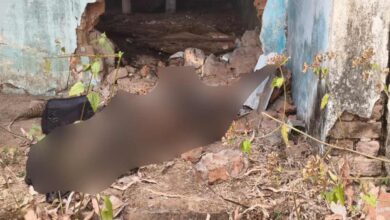अनूपपुर में खंडहरनुमा मकान से युवती की सड़ी-गली लाश बरामद, कई दिन पुराना शव मिलने से सनसनी