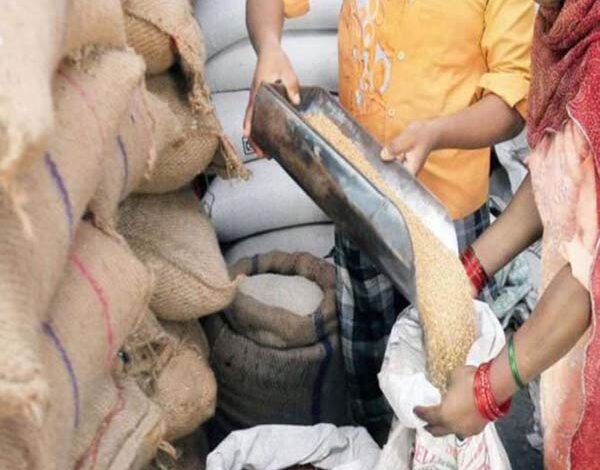 अप्रैल से जून तक तीन माह का चांवल का एकमुश्त होगा वितरण