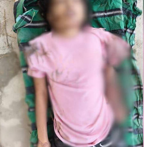 14 वर्षीय लापता छात्रा की लाश मिली रेलवे ट्रैक पर 14 वर्षीय लापता छात्रा की लाश मिली रेलवे ट्रैक पर