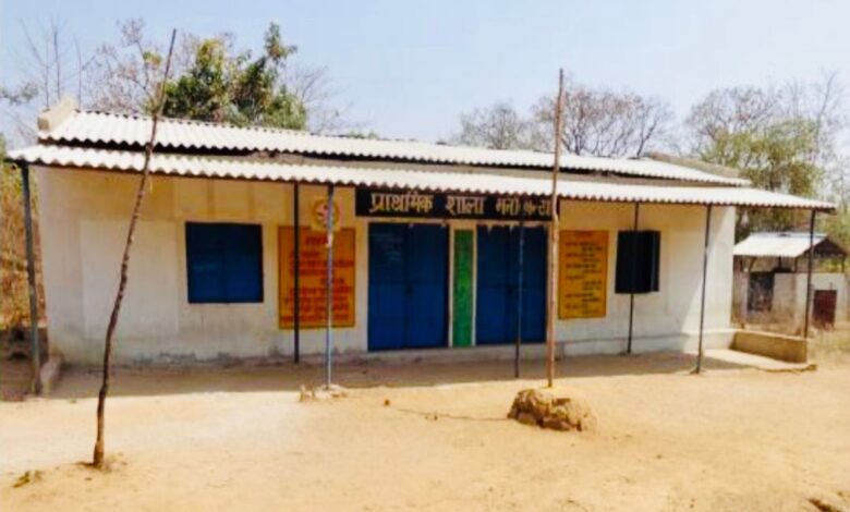शिक्षा के क्षेत्रों में नई अलख- नक्सल प्रभावित क्षेत्रों के बंद पड़े 123 स्कूल फिर से गुलज़ार