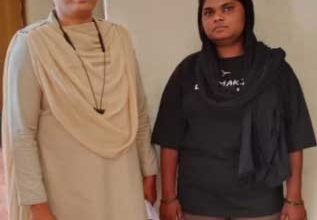 ढाई किलो गांजा के साथ महिला गिरफ्तार