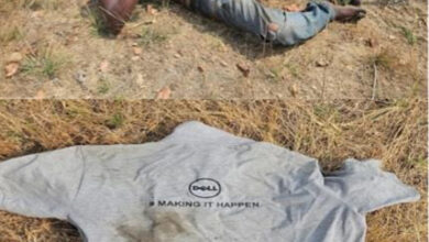 बागड़ पहाड़ी के नीचे खेत के पास अज्ञात युवक का मिला शव