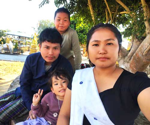 चार साल की बेटी को घर पर छोड़, असम की भारोत्तोलक पल्लवी ने जीता खेलो इंडिया ट्राइबल गेम्स में पदक चार साल की बेटी को घर पर छोड़, असम की भारोत्तोलक पल्लवी ने जीता खेलो इंडिया ट्राइबल गेम्स में पदक