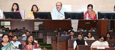 एलडब्ल्यूई प्रभावित 08 जिलों के परिवारों की आय 30 हजार रुपये प्रतिमाह तक बढ़ाने का लक्ष्य एलडब्ल्यूई प्रभावित 08 जिलों के परिवारों की आय 30 हजार रुपये प्रतिमाह तक बढ़ाने का लक्ष्य