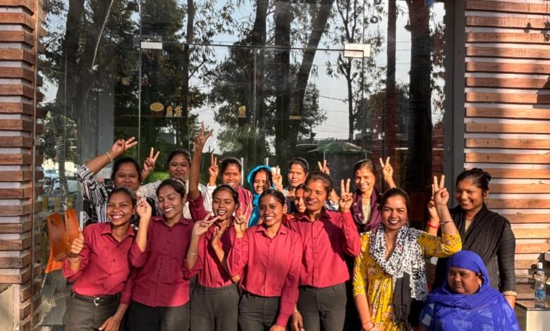 मिलेट्स कैफे से चमकी महिलाओं की किस्मत, कोरिया जिले में स्व-सहायता समूह की पहल से 62 लाख का शुद्ध लाभ