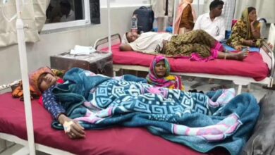 ट्रैक्टर पलटने से 8 मजदूर घायल, 3 की हालत गंभीर