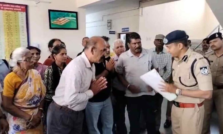 अस्पताल जमीन घोटाला फरार आरोपी सुधीर जैन गिरफ्तार, ईसाई समाज ने कार्रवाई की मांग की