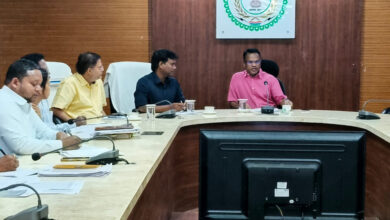 खरीफ तैयारियों की समीक्षा खाद-बीज की कालाबाजारी पर सख्त कार्रवाई के निर्देश खरीफ तैयारियों की समीक्षा खाद-बीज की कालाबाजारी पर सख्त कार्रवाई के निर्देश