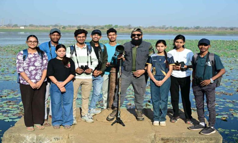 बलौदाबाजार में बर्ड वॉक से बढ़ी वन्यजीव संरक्षण की जागरूकता