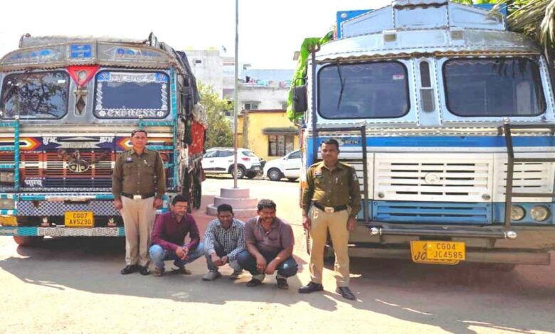 ट्रक और कंपनियों के फर्जी बिल से चल रहा करोड़ों का अवैध खनिज कारोबार ट्रक और कंपनियों के फर्जी बिल से चल रहा करोड़ों का अवैध खनिज कारोबार