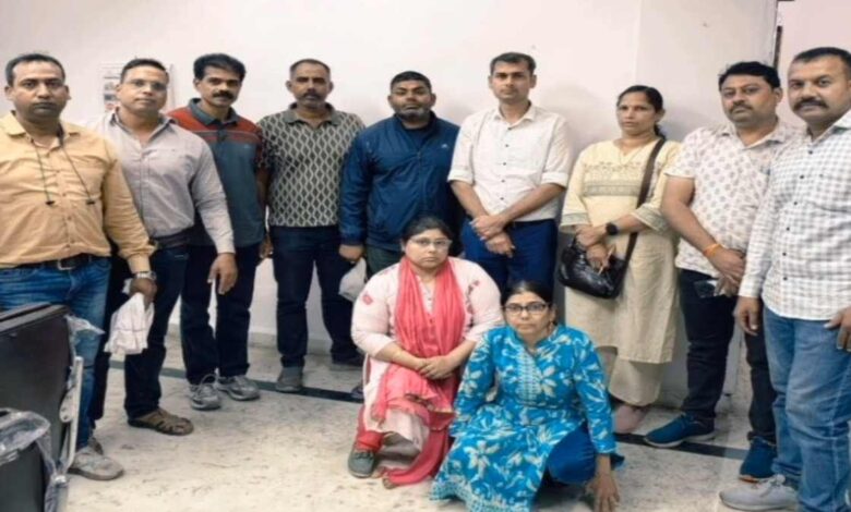 10 साल बाद लूट और हत्या के आरोपी गिरफ्तार 10 साल बाद लूट और हत्या के आरोपी गिरफ्तार