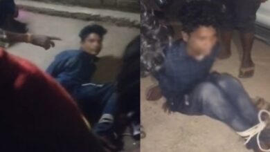 बच्चा चोरी के शक में पकड़ा गया युवक मानसिक रूप से अस्वस्थ निकला बच्चा चोरी के शक में पकड़ा गया युवक मानसिक रूप से अस्वस्थ निकला