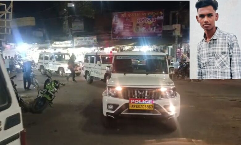 पवन शाह को न्याय दिलाने की मांग तेज, पुलिस की निगरानी सख्त पवन शाह को न्याय दिलाने की मांग तेज, पुलिस की निगरानी सख्त