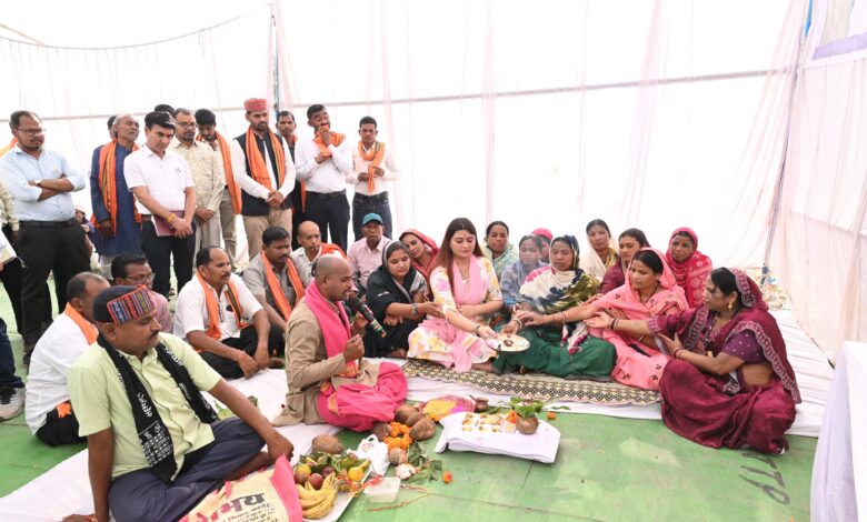 पंडरिया में सड़क कनेक्टिविटी को मिली गति, विधायक ने 30.74 करोड़ से अधिक के बहुप्रतीक्षित सड़क निर्माण कार्यों का किया भूमिपूजन