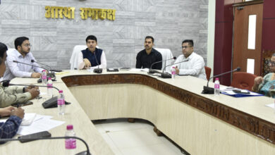 ज्ञानभारतम् मिशन में प्राचीन पाण्डुलिपियों का संरक्षण, दस्तावेजीकरण हेतु हुई बैठक ज्ञानभारतम् मिशन में प्राचीन पाण्डुलिपियों का संरक्षण, दस्तावेजीकरण हेतु हुई बैठक