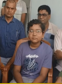 सिविल इंजीनियर बनना चाहते है 10वीं का टॉपर अंशुल