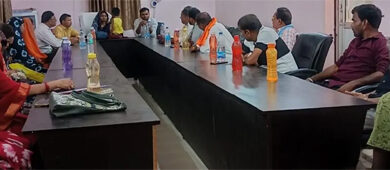 ग्राम नरदहा में ग्राम सभा का आयोजन, विकास एवं आय के स्रोतों पर हुई चर्चा