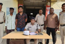 अवैध नशीली दवाई के साथ 2 गिरफ्तार