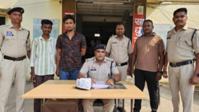 अवैध नशीली दवाई के साथ 2 गिरफ्तार