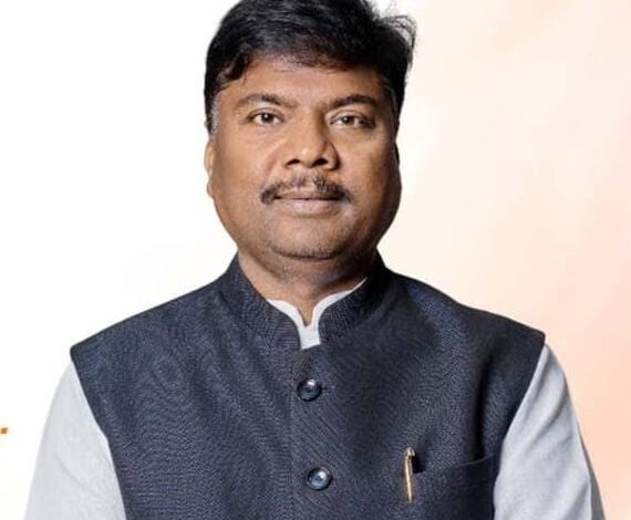 बैज नारी शक्ति के भावनात्मक पहलुओं से दूर हैं : कश्यप