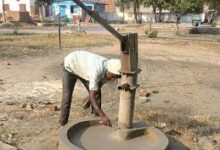 भीषण गर्मी में ग्रामीणों को मिली बड़ी राहत: भरतपुर के कई गाँवों में खराब हैंडपंप हुए दुरुस्त