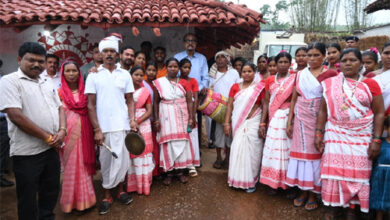 राज्यपाल डेका ने जशपुर के केरेगांव होम-स्टे का किया अवलोकन राज्यपाल डेका ने जशपुर के केरेगांव होम-स्टे का किया अवलोकन