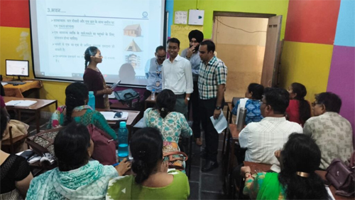 जनगणना कार्य के लिए प्रशिक्षण केंद्र का जिला पंचायत सीईओ बिश्वरंजन ने किया निरीक्षण