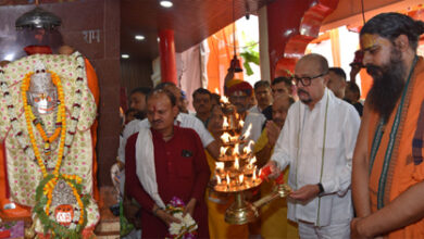 राज्यपाल डेका ने हनुमान जन्मोत्सव के अवसर पर की पूजा-अर्चना