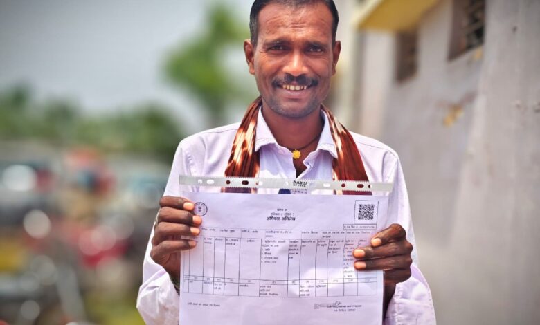 स्वामित्व योजना से ग्रामीणों को मिला मालिकाना हक, बालोद में अधिकार अभिलेख वितरण तेज