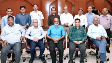 पावर कंपनीज से ईडी आलोक व एजीएम मिश्र को भावभीनी विदाई पावर कंपनीज से ईडी आलोक व एजीएम मिश्र को भावभीनी विदाई