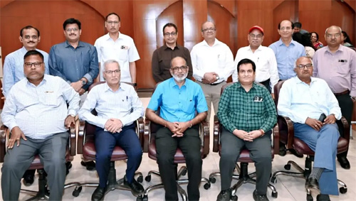 पावर कंपनीज से ईडी आलोक व एजीएम मिश्र को भावभीनी विदाई