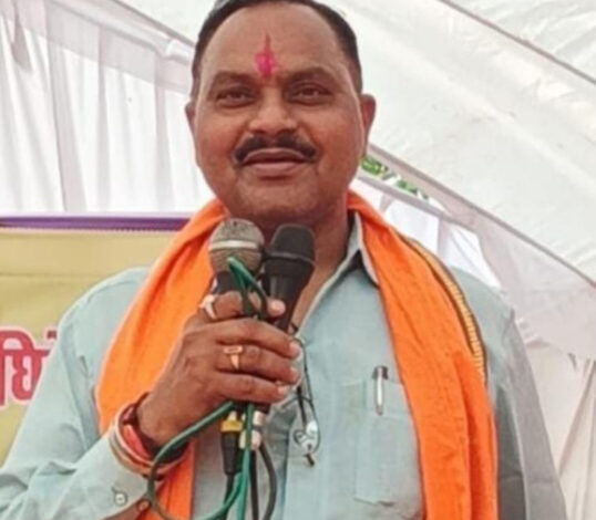 कांग्रेस की शिकायत पर कार्यवाही होने के बाद प्रशासन के खिलाफ कांग्रेसी कर रहे प्रदर्शन – नरोत्तम कांग्रेस की शिकायत पर कार्यवाही होने के बाद प्रशासन के खिलाफ कांग्रेसी कर रहे प्रदर्शन – नरोत्तम