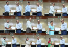 मंत्रालय में ई-ऑफिस एवं बायोमेट्रिक अटेंडेंस के लिए श्रेष्ठ कर्मचारियों को किया गया सम्मानित