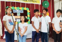 समर कैंप के समापन समारोह में बच्चों ने प्रस्तुत किए भजन- गीत