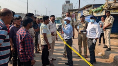 मानवता हुई शर्मसार – प्राइवेट पार्ट में बोतल डालने के बाद पत्थर से सिर कुचल कर हत्या