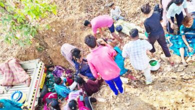 वाहन चालक को झपकी, उर्स कार्यक्रम से लौट रही 15 में से दो महिलाओं की मौत, 3 गंभीर