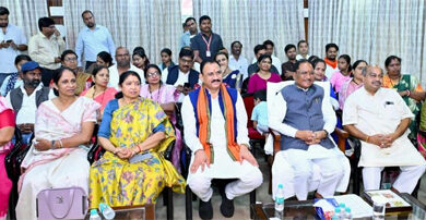 महिला आरक्षण से आधी आबादी को मिलेगा उनका पूरा हक, निर्णय प्रक्रिया में बढ़ेगी भागीदारी – मुख्यमंत्री साय महिला आरक्षण से आधी आबादी को मिलेगा उनका पूरा हक, निर्णय प्रक्रिया में बढ़ेगी भागीदारी – मुख्यमंत्री साय