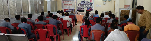 रायपुर रेल मंडल में ट्रेनों के सुरक्षित परिचालन को लेकर दुर्ग स्टेशन में संरक्षा सेमिनार का आयोजन