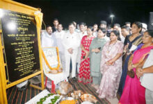 ट्रेफिक सिंग्नल में प्रतीक्षा करने वालों को अब तेज धूप व बारिश में नहीं होगी परेशानी चौक-चौराहों में बनेंगे प्रतीक्षा शेड