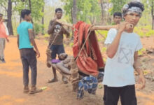 19 किलोमीटर पैदल सफर तय करने के बाद बीएसएफ की मदद से मरीज को अस्पताल पहुंचाया