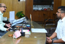 राज्यपाल डेका ने कारखानों में दुर्घटनाओं को रोकने के लिए सुरक्षा व्यवस्था मजबूत करने के दिए निर्देश