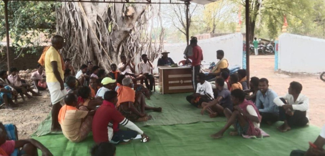 बस्तर में जनगणना कार्य को प्रभावी बनाने दी जा रही स्व-गणना की जानकारी