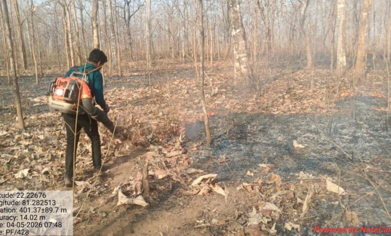 सुरक्षित हो रहे कवर्धा के जंगल, फायर अलर्ट सिस्टम से 25 हजार हेक्टेयर वन क्षेत्र की प्रभावी निगरानी